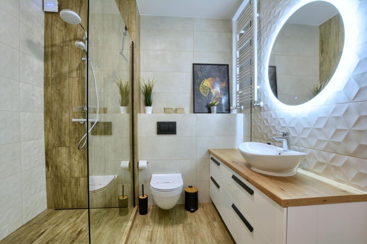 Areka A16 - Klimatyzacja, Basen, Sauny, Jacuzzi, Silownia *